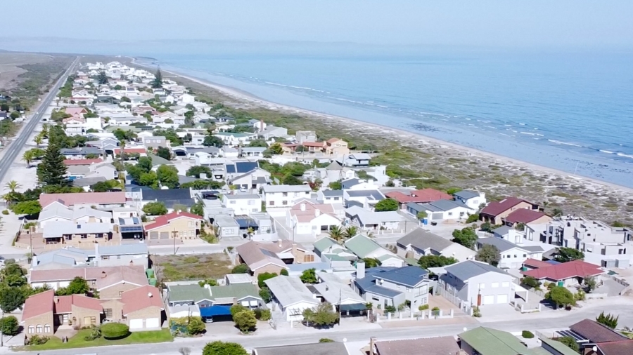 4 Bedroom Property for Sale in Dwarskersbos Western Cape